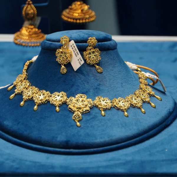 Floral Filigree Drop Choker