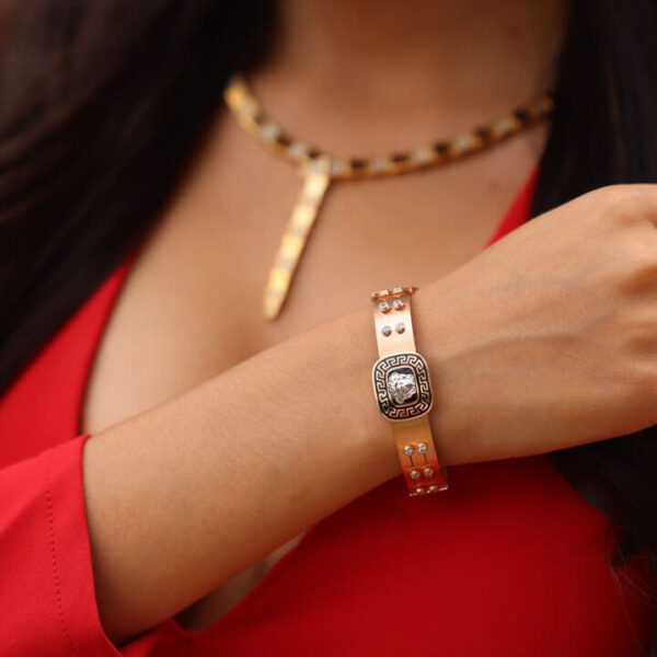 (Gold) Medusa Shield