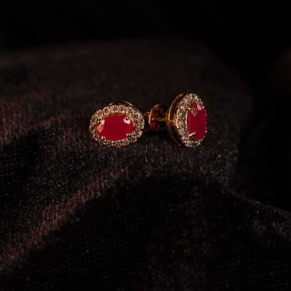 Gold) Ruby Oval Earring