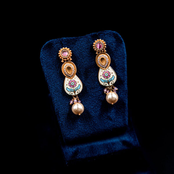 Heritage Bloom Pearl Drops