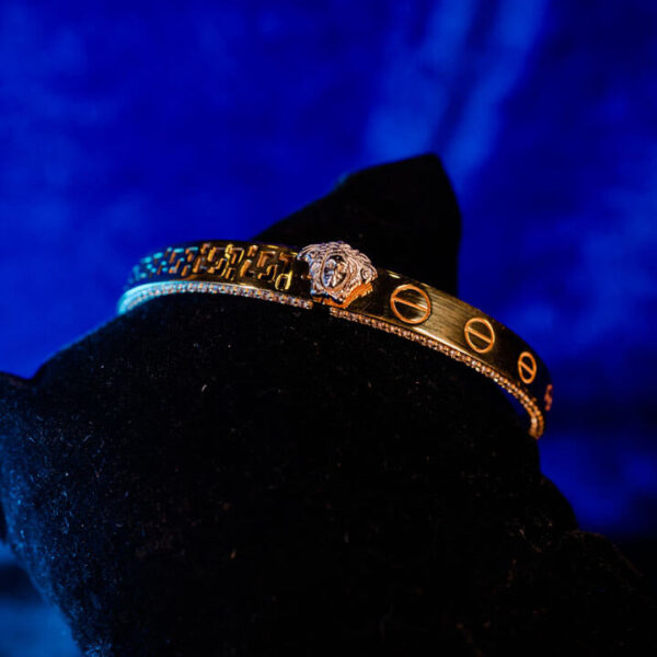 Regal Lion Screw Gold Bracelet