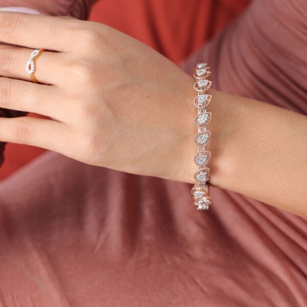 (Rose Gold) Aira Link