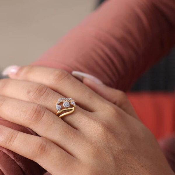 Serenelle Diamond Ring