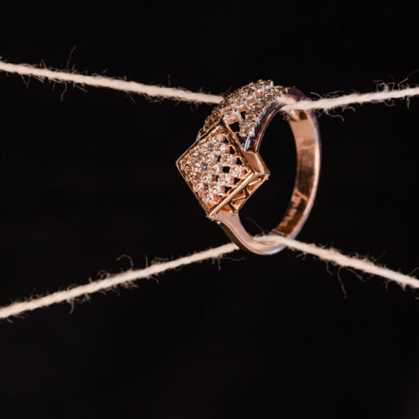 Square Grid Diamond Ring ⭐