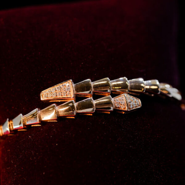 Textured Link Bracelet